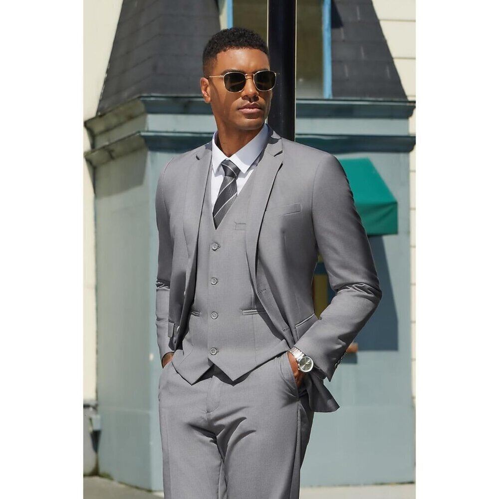 Men's Light Grey 3 Pieces Suits Classic Fit 2 Buttons Dress Wedding Business - Picture 2 of 7